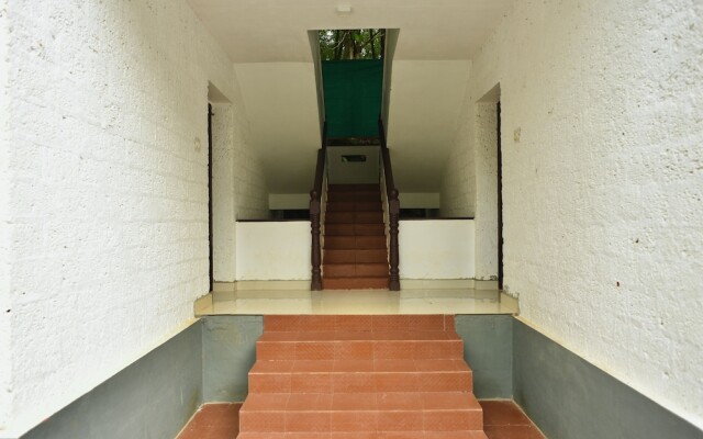Red Earth Gokarna