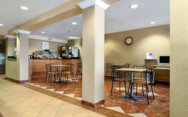 Regency Inn and Suites Atlanta / Lawrenceville GA
