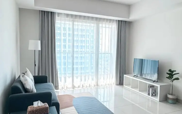 Staycation Jakarta Kensington Royal