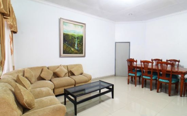 Tripletree Sinergi Hotel Tretes