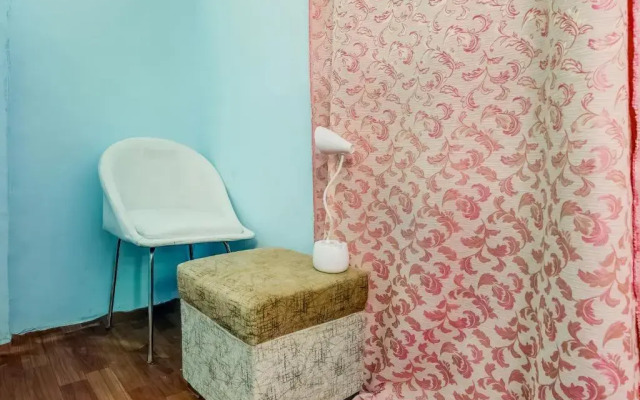 Love Bites by OYO Rooms
