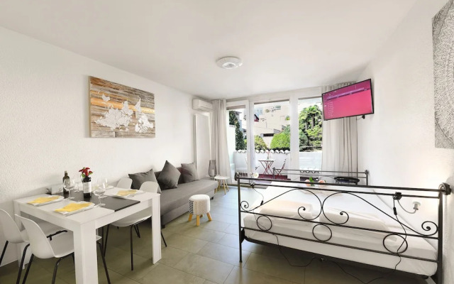 Holiday Home With Pool In Agno
