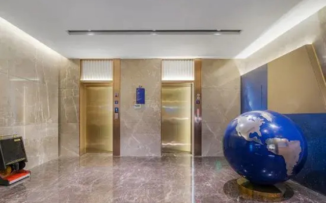 Kyriad Hotel (Shiji Avenue Aotelaisi)