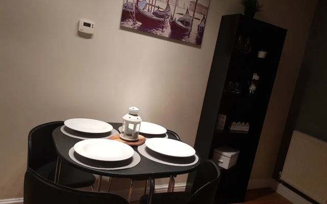 Towcester Apartment