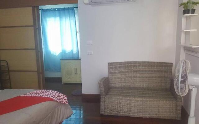 OYO 75396 Look Shine Apartment