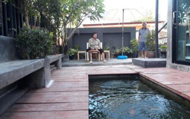 Baan Tang Homestay