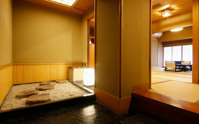 Yoshidaya Sannokaku