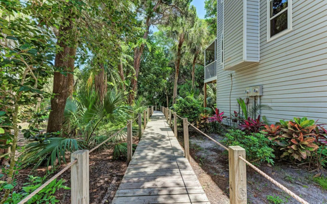 Island Serenity - 6250 Holmes #54