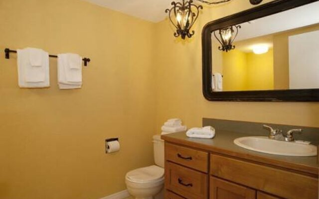 Innwest Kirkwood Inn