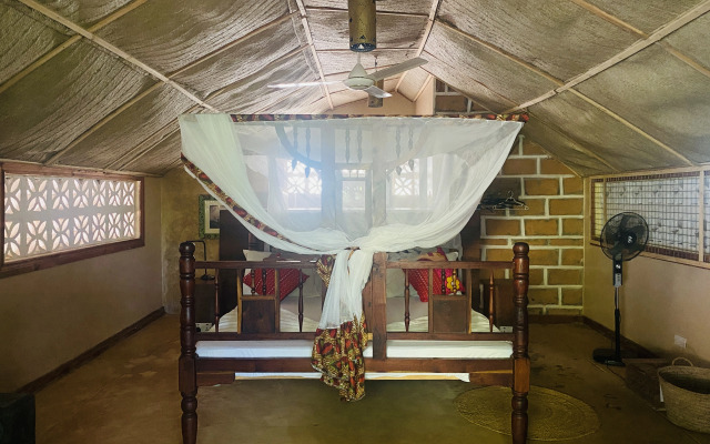 Mbuyuni Beach Village - Bungalows