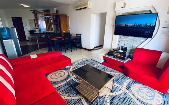 Cool Breeze Beachfront Apartments