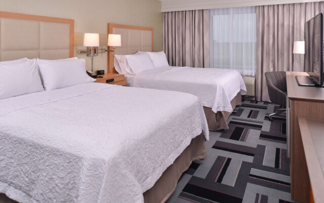 Hampton Inn & Suites Ames