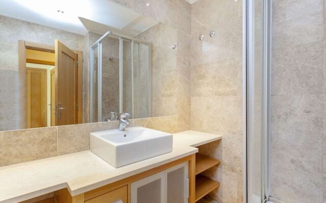 LxWay Apartments Costa da Guia