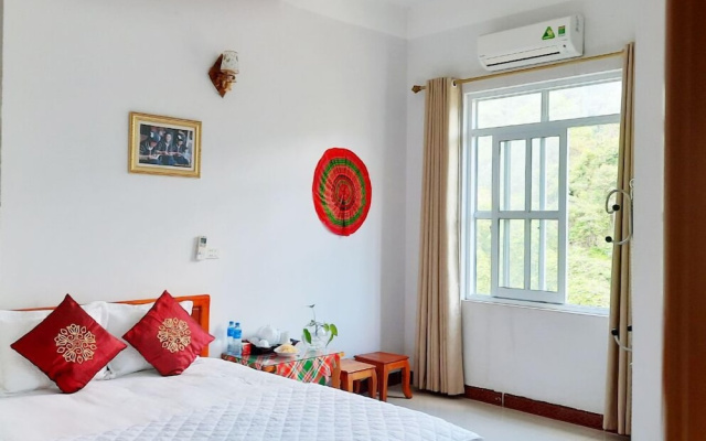 Viet Hoang Hotel Bao Lac