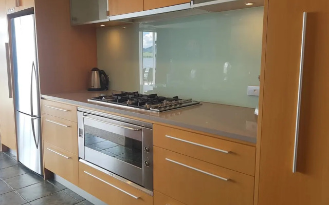 Waimahana Apartment 3