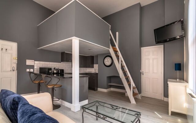 Platform City Studio Apartment