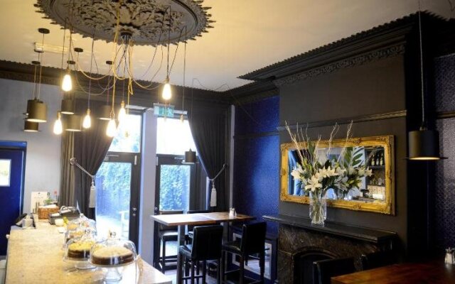 The Townhouse Hotel