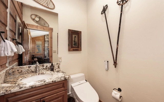 19th Hole 3 Bedroom Cabin