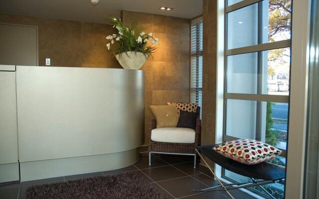 Terra Vive Luxury Suites & Apartments
