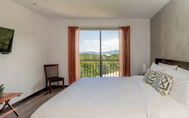 Reserva Conchal Resort - Roble Sabana Complex