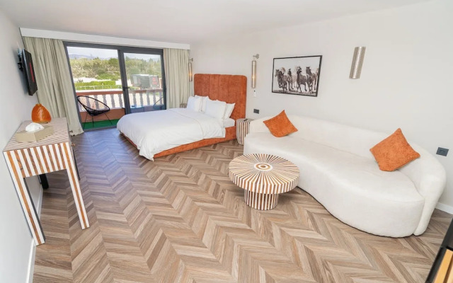 Royal Club Detroit Bed and Breakfast