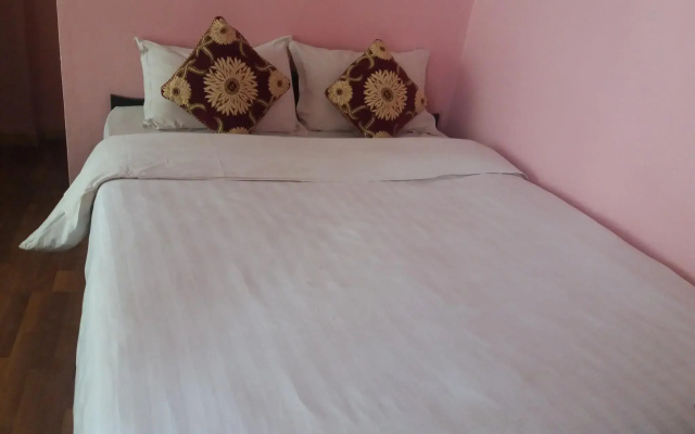 King's Land Hotel
