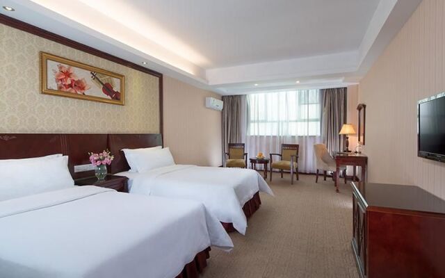 Vienna Hotel Shenzhen Shangjin Center