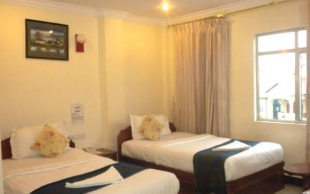 Sambath Phal Hotel