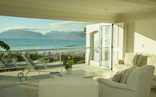 The Last Word Long Beach