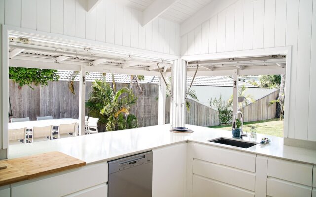 Your Luxury Escape - Paradise Palms