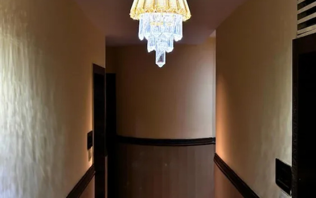 Hotel Ashraya International
