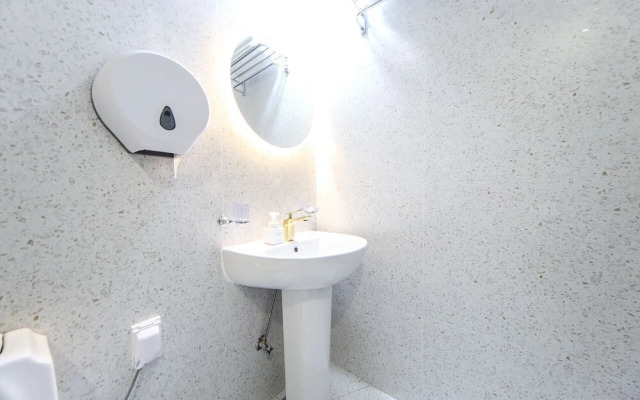 Masan First Class Hotel