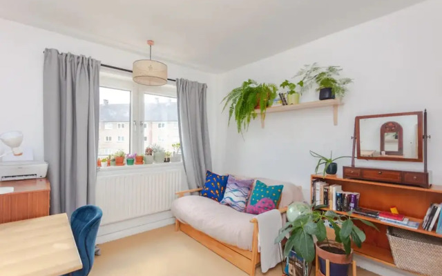 Cosy 2 Bedroom Apartment in Bethnal Green Near Victoria Park