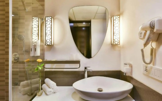 T24 Residency Mumbai International Airport Hotel