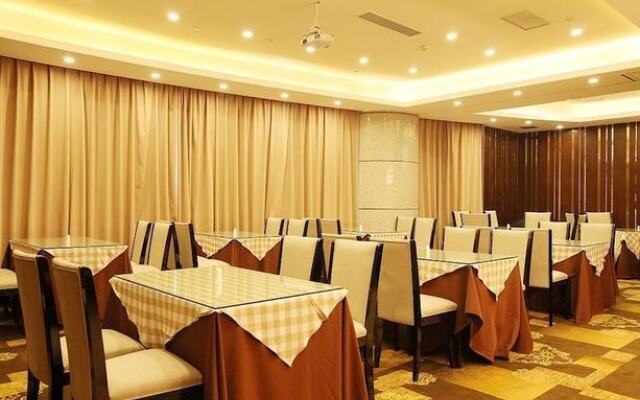 Elite Polink Global Hotel