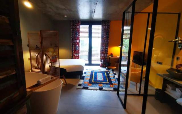 Nad'Hotel