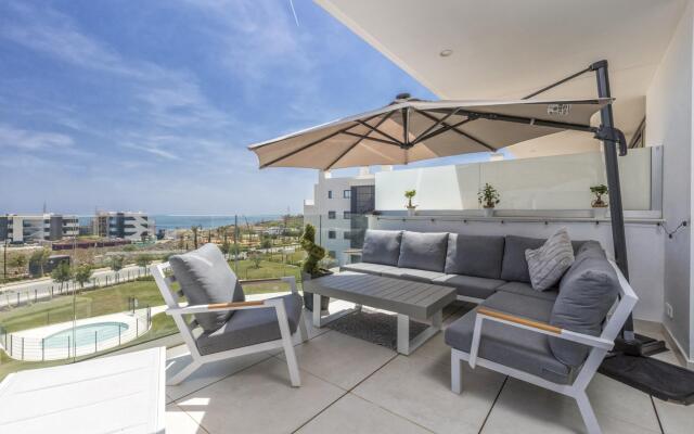 Ivy in Fuengirola with 2 bedrooms and 2 bathrooms