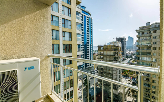 Port Baku Residance room 609 C