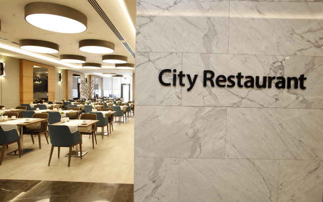 Mia City Hotel