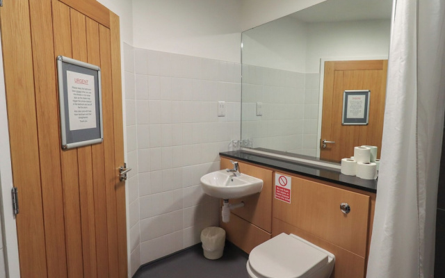 Jubilee First-floor Twin Bedroom