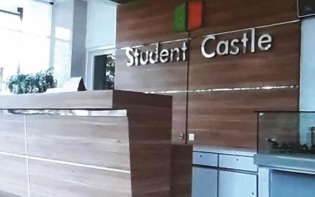 Student Castel By PEKOTEL