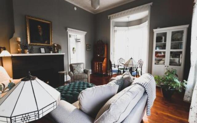 The House at Seven Oaks