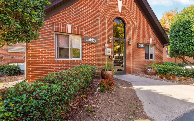 Extended Stay America Select Suites Charlotte Tyvola Rd Exec