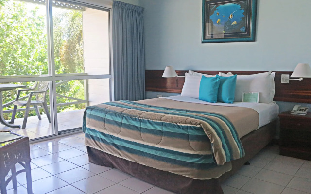 Madang Resort