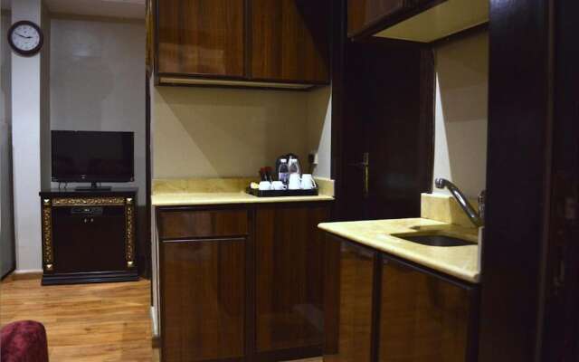 Tobal Al Hamra Hotel Apartments