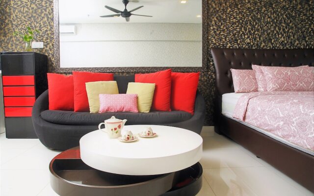 Mercu Summer Suite by Annie Homes