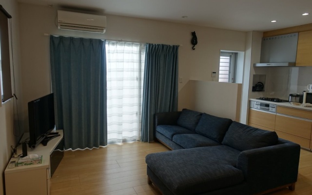 Mr. Kinjo SATOMO in Ginowan – Guest Rooms – Ginowan