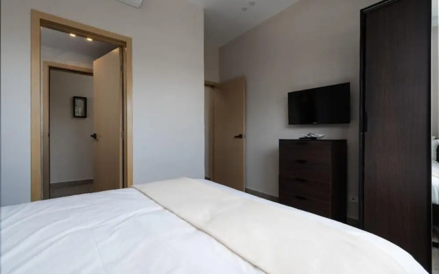 Breakfast Included - 2 Bedrooms - RL1 707