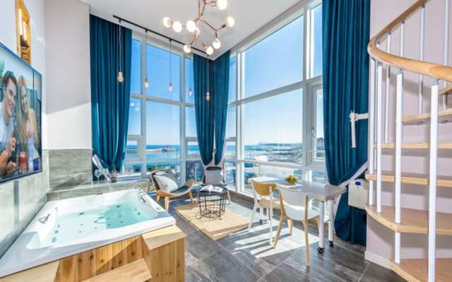 Pier 86 Spa And Pension