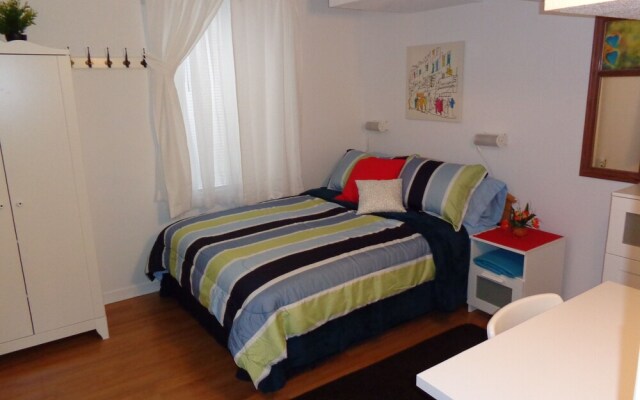 Adib Apartments - 150 Young St, Unit 4 (Basement)